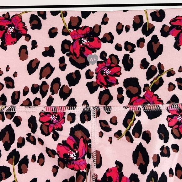 NWT Wildfox Sweat Coral Leopard Print Floral High Waisted Leggings - Picture 5 of 5